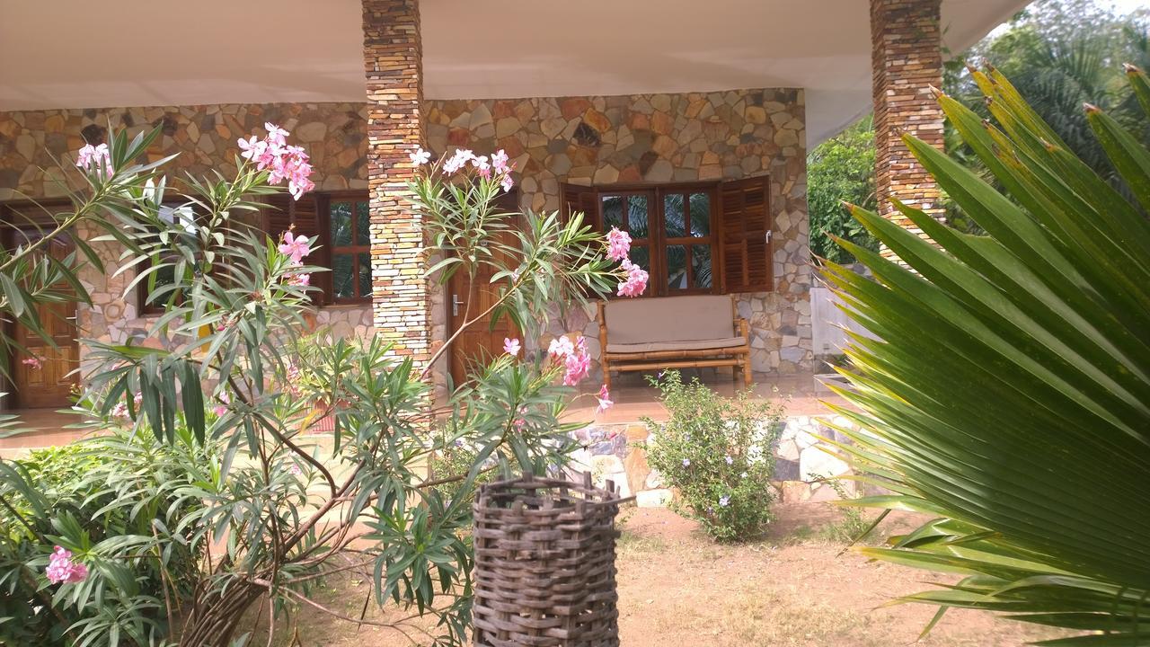 Hotel Parc Residence Missahohe ภายนอก รูปภาพ